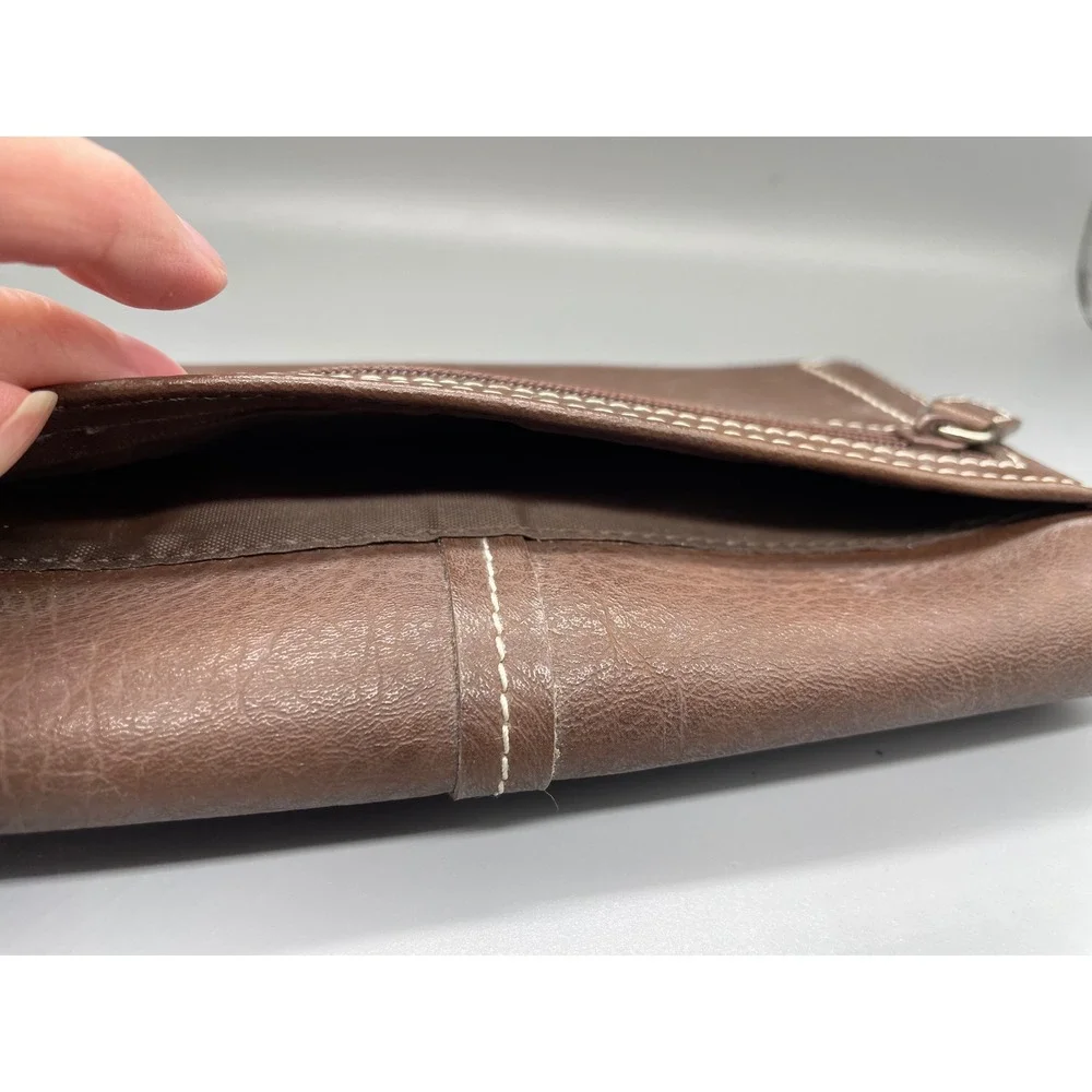 Nine West Womens Bifold Clutch‎ Wallet Brown Faux Leather White Stitching